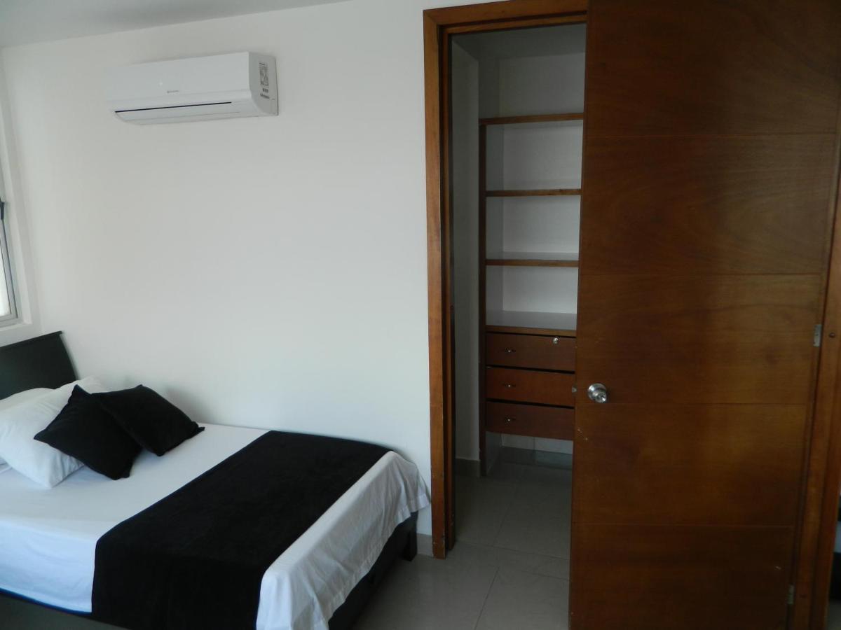 Apartamentos En Palmetto Cartagena Екстер'єр фото