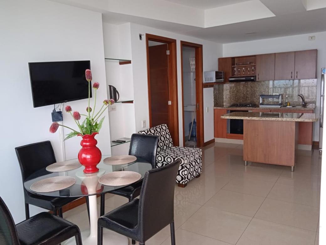 Apartamentos En Palmetto Cartagena Екстер'єр фото