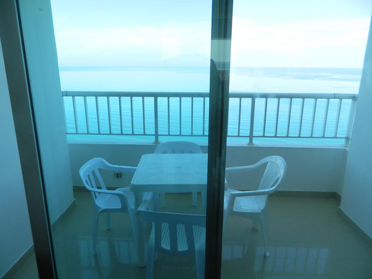 Apartamentos En Palmetto Cartagena Екстер'єр фото